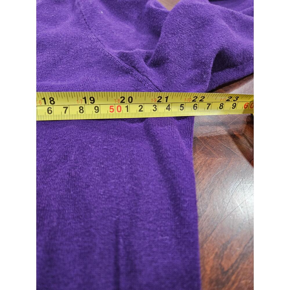 Polo Ralph Lauren Men’s Purple Pima Cotton V Neck Sweater XL Small Flaw - Picture 6 of 7